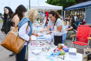 Organizan feria de Artesanos por el Día de las Infancias