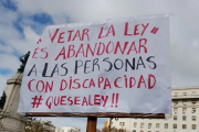 El Gobierno promulgará la ley de Discapacidad, pero por ahora no la aplicará