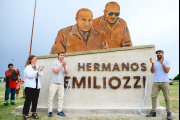 En un emotivo acto se inauguraron los monumentos a los Hermanos Emiliozzi y la “Galera”