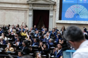 El oficialismo aprobó en Diputados la reforma laboral en una sesión tensa y marcada por escándalos