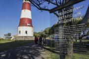 Familiares de Detenidos Desaparecidos y Víctimas del Terrorismo de Estado contra un emprendimiento comercial en Mar Del Plata
