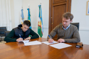 El Municipio firmó un convenio con la Autoridad del Agua del Gobierno de la Provincia de Buenos Aires