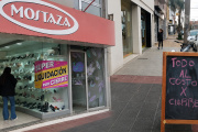 “El año pasado fue malo y este es peor”: Mostaza Calzados, otro comercio que cierra en Olavarría