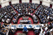 El oficialismo logró el aval de Diputados para pagarle una deuda de USD 171 millones a dos fondos buitre