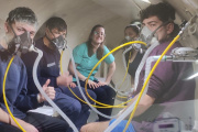 Una familia se encuentra estable tras ser tratada por intoxicación con monóxido de carbono en la Cámara Hiperbárica