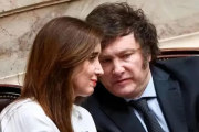 Milei busca vice en su mesa chica por temor a "otra Villarruel"
