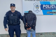 Dos aprehendidos tras protagonizar incidentes y agredir a médicos y policías en el Hospital Municipal
