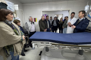 El Hospital Municipal incorporó una nueva camilla de última generación para fortalecer el servicio de Emergencias
