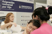 El Gobierno modificó el sistema de control de la AUH: qué tener en cuenta