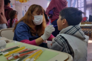 Salud escolar: casi la mitad de los niños de primer grado necesitó una derivación