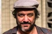 Detuvieron al actor olavarriense Maxi Ghione tras una denuncia por privación de la libertad y amenazas