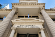 Sin bancos por cinco días: sumaron un feriado el martes 10 de noviembre en el marco de la visita del Papa