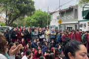 Dos adolescentes fueron imputados por crear fotos con IA de sus compañeras y venderlas a sitios porno