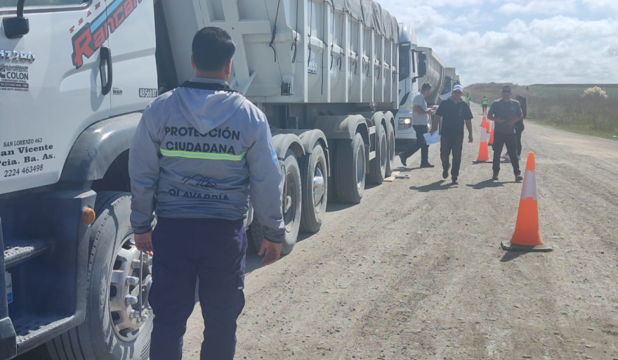 El Municipio refuerza los operativos de control al transporte de cargas mineras