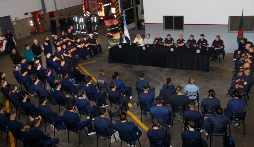 Comenzó la Escuela de Aspirantes 2026 en Bomberos Voluntarios de Olavarría