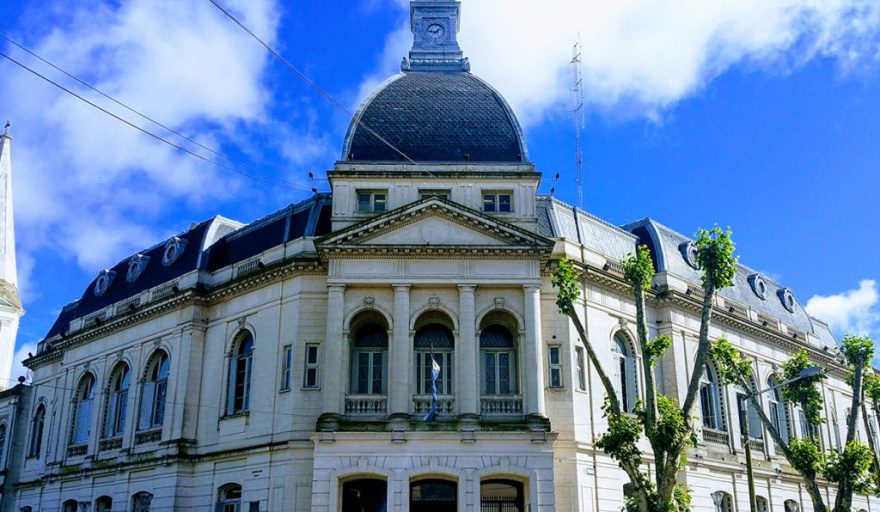 Ejecutivo y municipales acordaron una recomposición salarial del 6,74% hasta noviembre